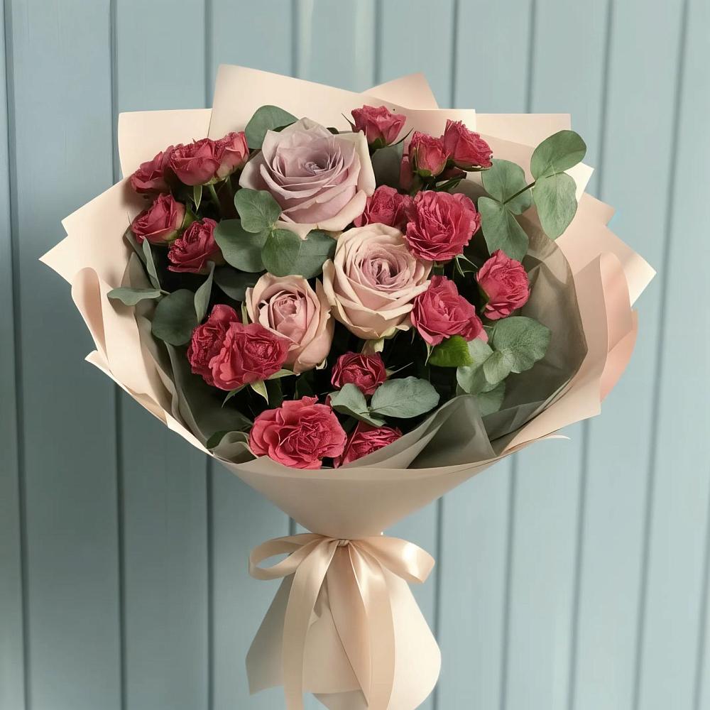 Букет цветов из: Гвоздики и Розы в Волхове
