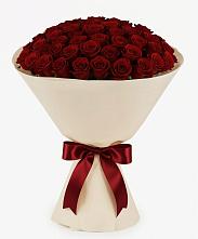 Букет 101 Бордовая роза Блэк Бакарра в Волхове