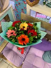 Букет цветов из:  Герберы, Хризантемы и Альстромерии #REPLACE_PRED# Волхове