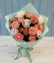 Букет цветов из:  Розы в Волхове