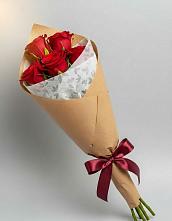 Букет цветов из:  Розы в Волхове