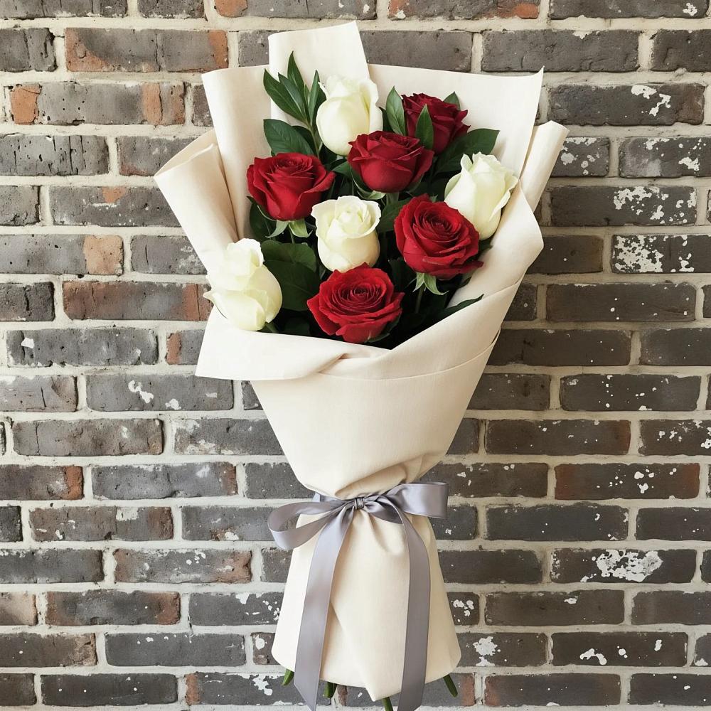 Букет цветов из: Розы в Волхове