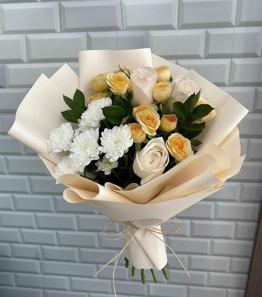 Букет цветов из: Розы и Хризантемы в Волхове