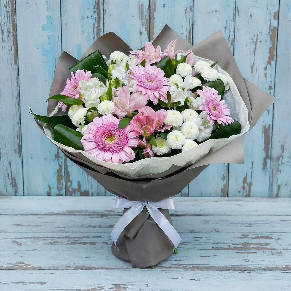Букет цветов из: Герберы, Альстромерии и Хризантемы в Волхове