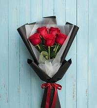 Букет цветов из:  Розы в Волхове