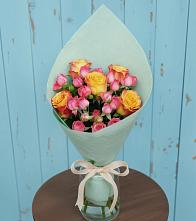 Букет цветов из:  Розы в Волхове