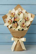 Букет цветов из:  Орхидеи и Розы в Волхове