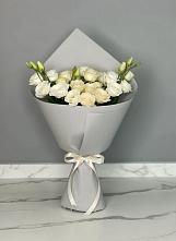 Букет цветов из:  Розы и Лизиантусы #REPLACE_PRED# Волхове